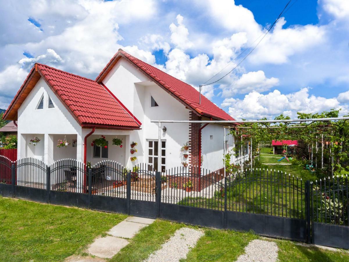 Casa De Vacanta Marya バイア・デ・フィエル エクステリア 写真