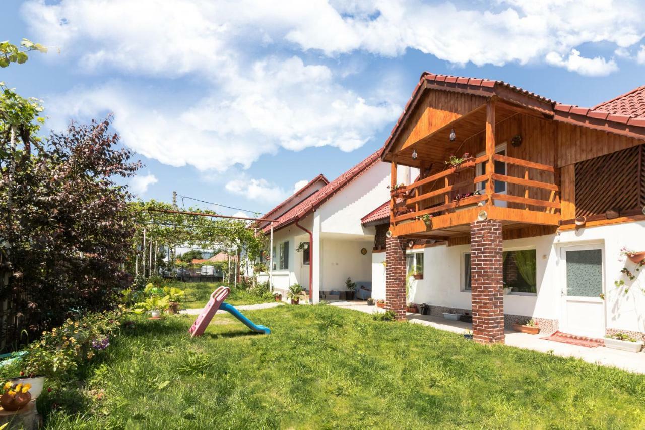 Casa De Vacanta Marya バイア・デ・フィエル エクステリア 写真